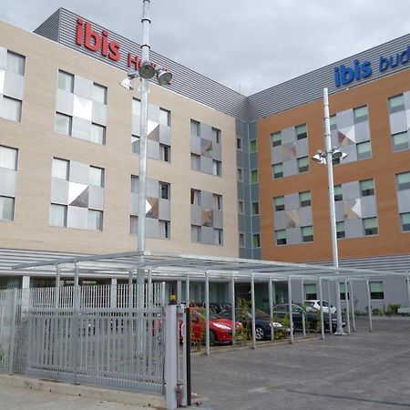 Ibis Lleida Hotel ภายนอก รูปภาพ