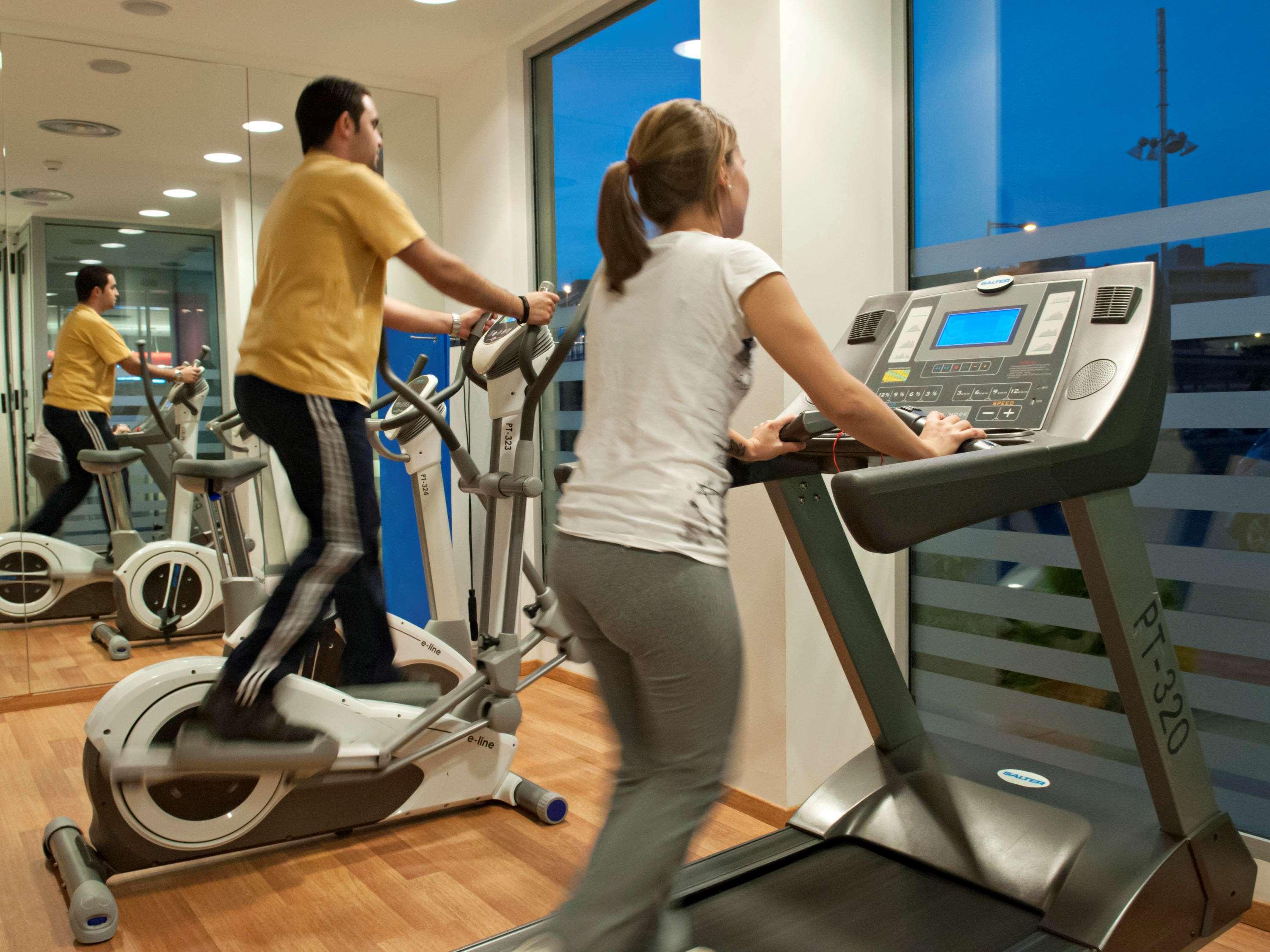 Ibis Lleida Hotel ภายนอก รูปภาพ