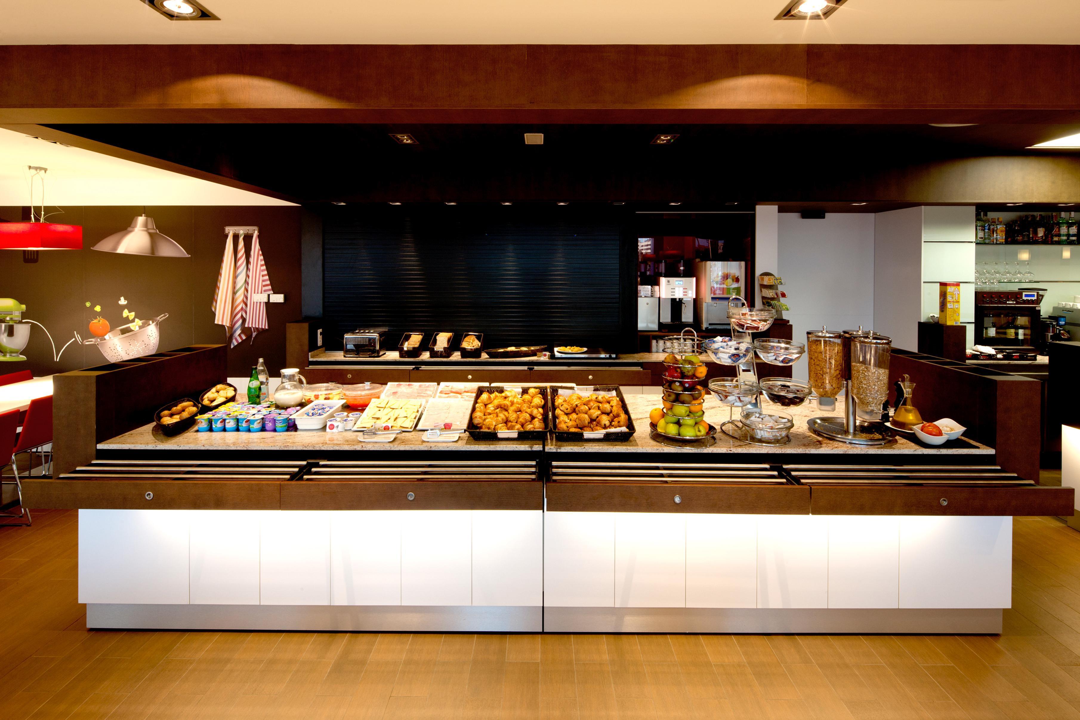 Ibis Lleida Hotel ร้านอาหาร รูปภาพ