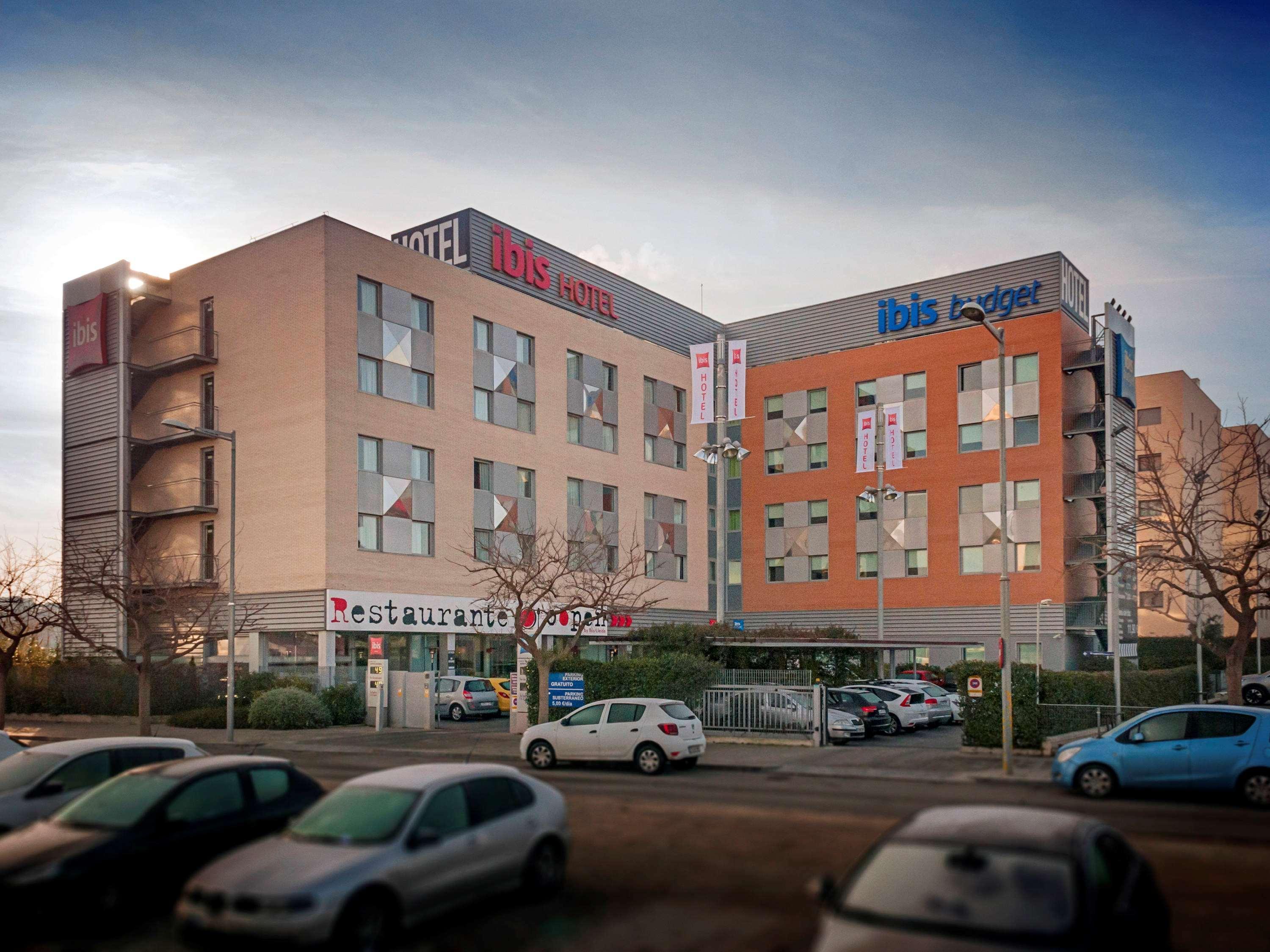 Ibis Lleida Hotel ภายนอก รูปภาพ