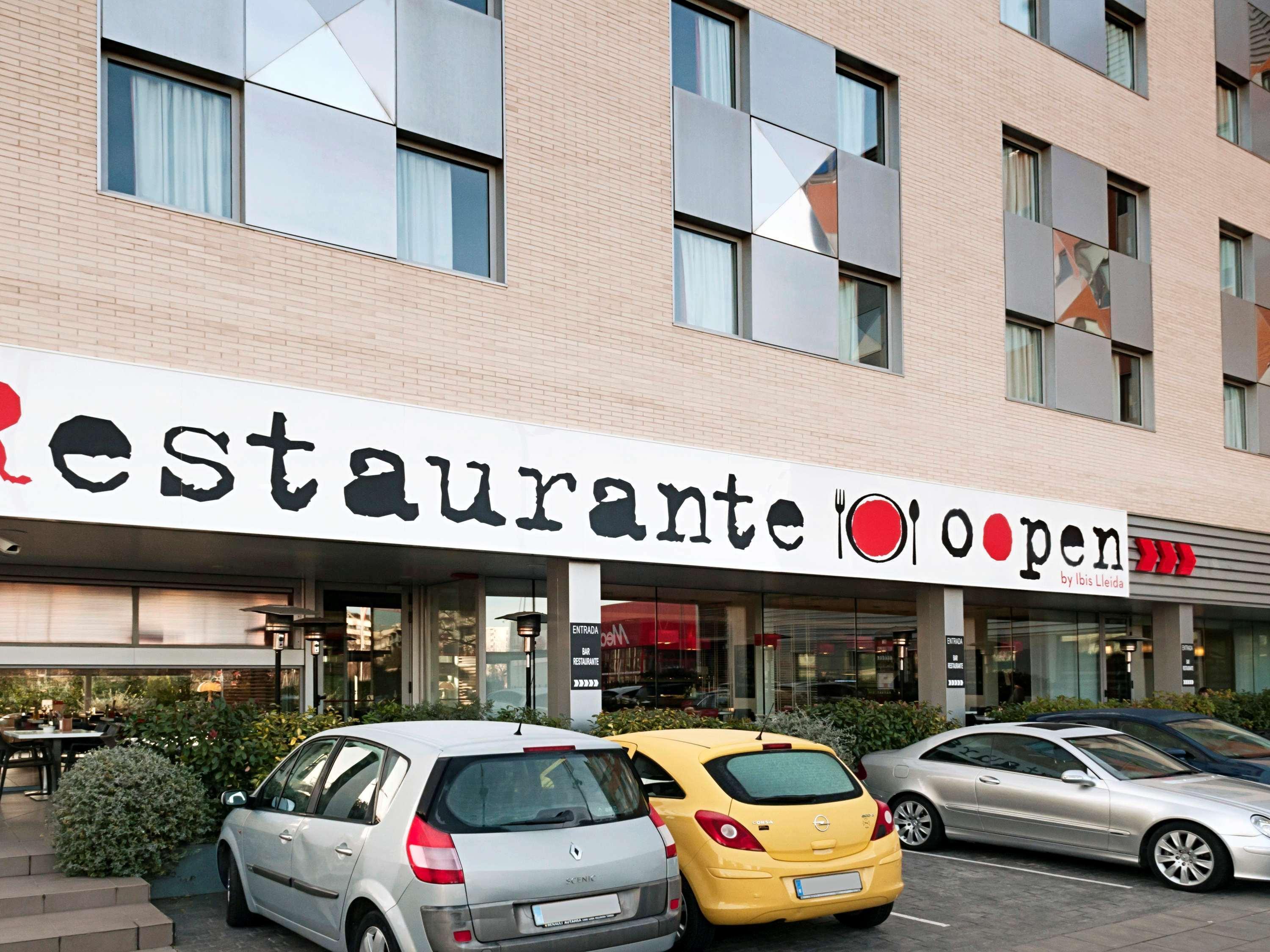 Ibis Lleida Hotel ภายนอก รูปภาพ