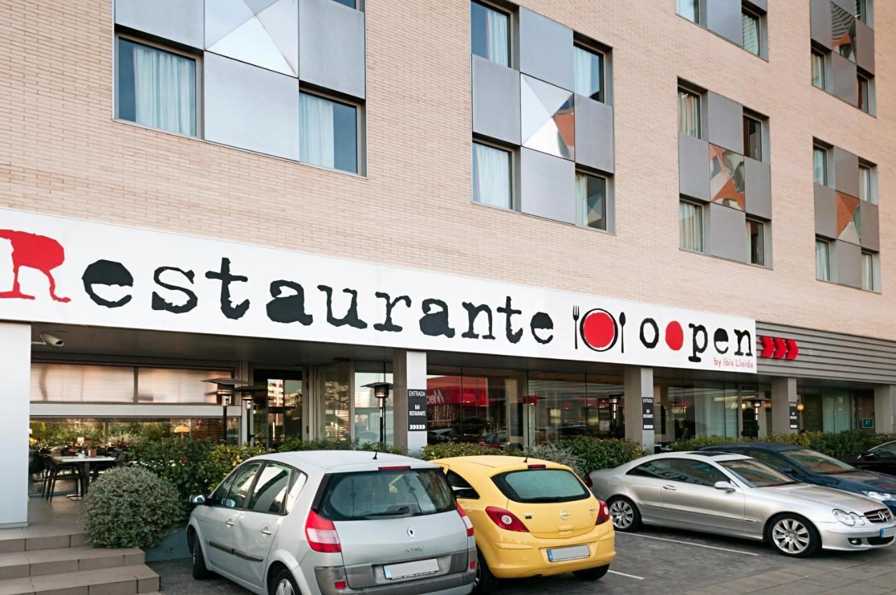 Ibis Lleida Hotel ภายนอก รูปภาพ