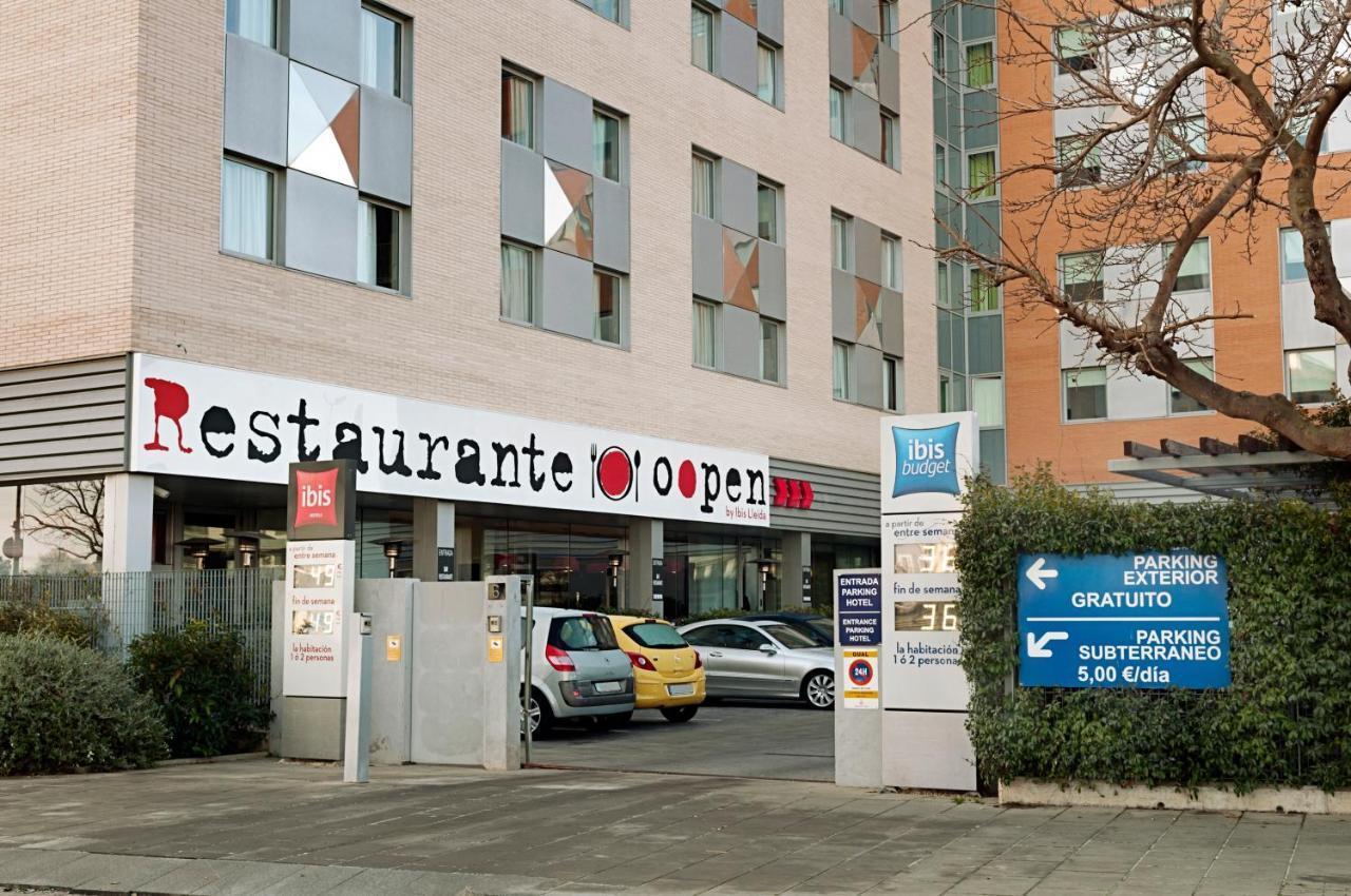 Ibis Lleida Hotel ภายนอก รูปภาพ