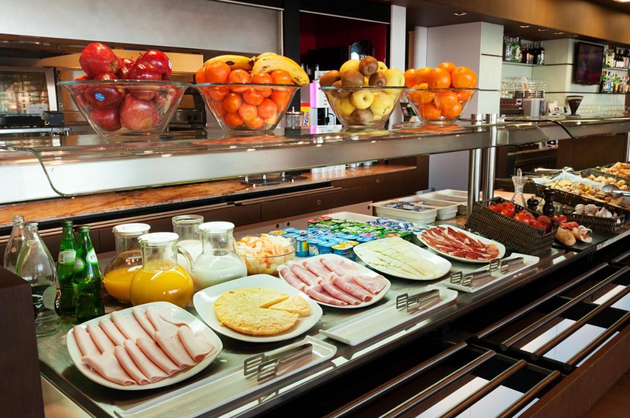 Ibis Lleida Hotel ภายนอก รูปภาพ