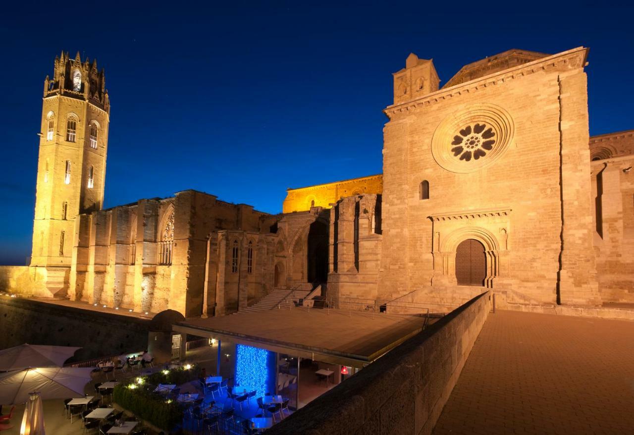 Ibis Lleida Hotel ภายนอก รูปภาพ